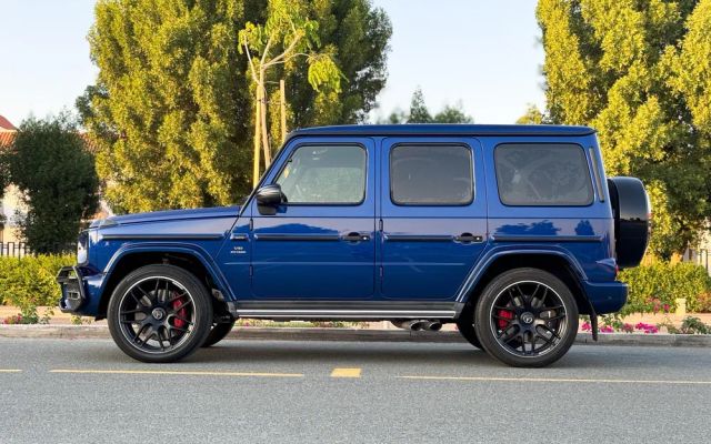 MERCEDES G63 - image 2