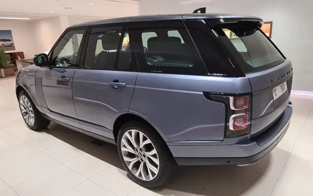 RANGE ROVER VOGUE - image 4