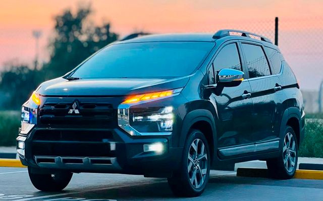 MITSUBISHI XPANDER - image 1