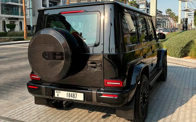 Mercedes G63 - image 4
