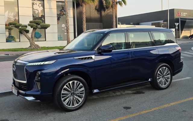 INFINITI QX 80 - image 2