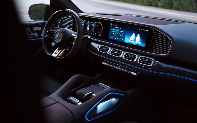 MERCEDES GLE 63 S AMG - image 3
