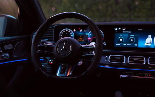 MERCEDES GLE 63 S AMG - image 4
