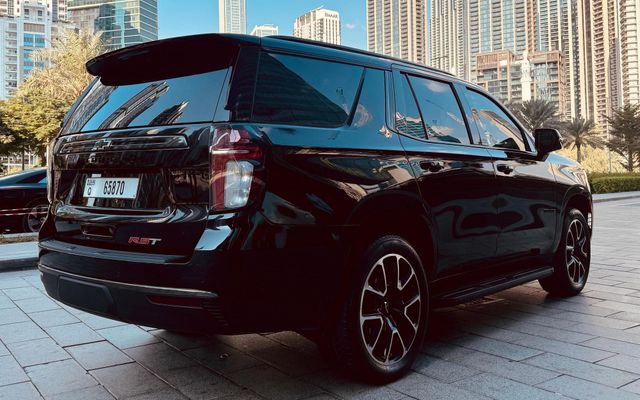 CHEVROLET TAHOE - image 4