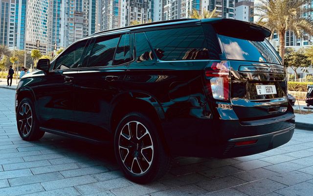 CHEVROLET TAHOE - image 3