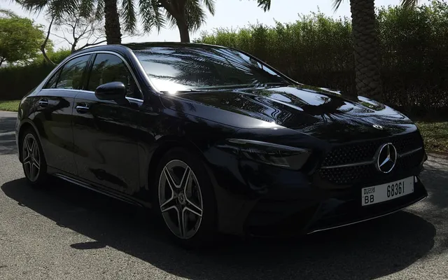 Mercedes A200 - image 4