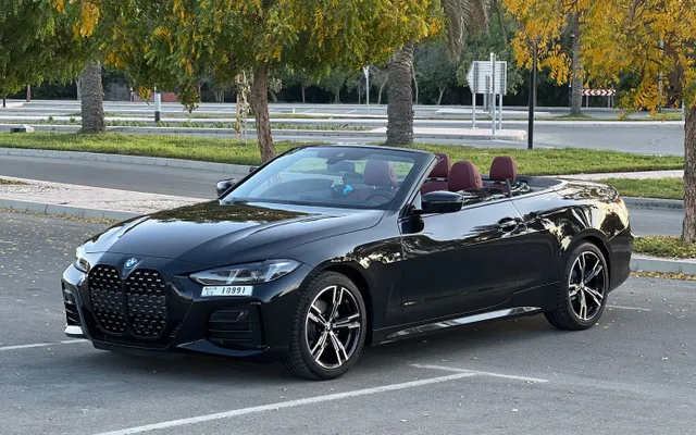 BMW 4 series Convertable - image 1