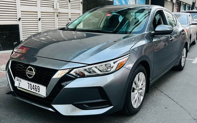 NISSAN SENTRA - image 1