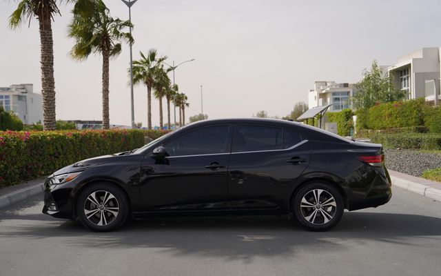 NISSAN SENTRA - image 2