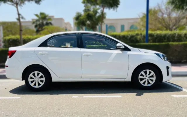 Kia Pegas - image 2