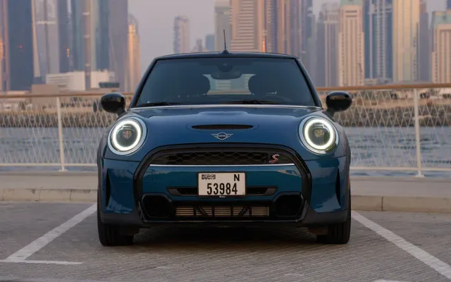 MINI COOPER S - image 2