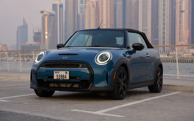 MINI COOPER S - image 1