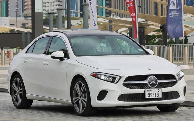 MERCEDES A220 - image 4