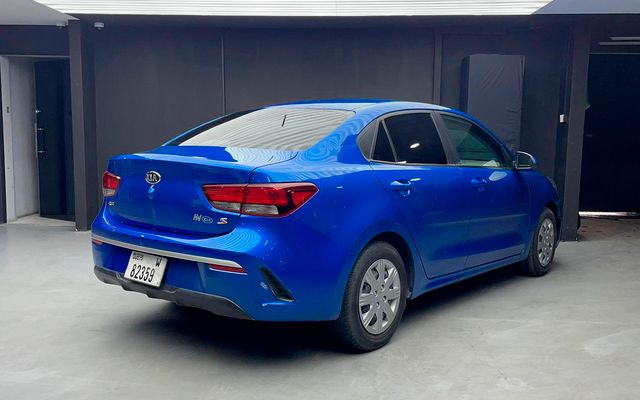 KIA RIO - image 2