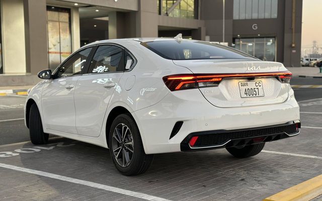 KIA K3 - image 3