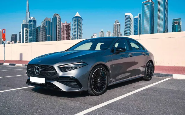 Mercedes A200 - image 1
