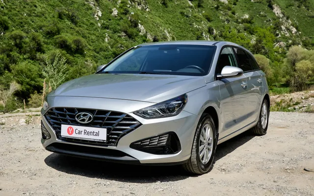 HYUNDAI I30 - image 2
