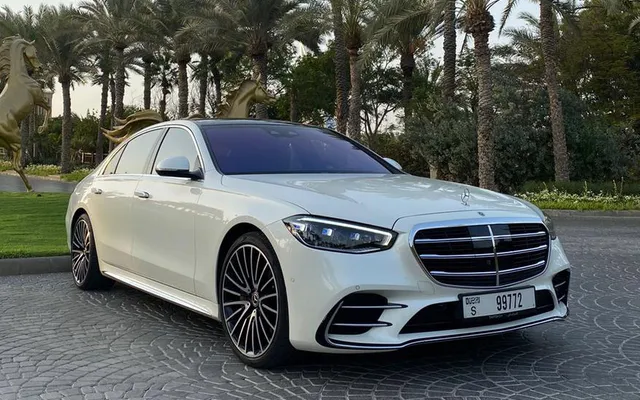 MERCEDES S500 - image 1