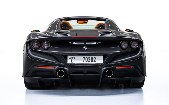 Ferrari F8 Spider - image 4