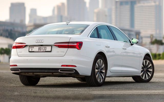 Audi A6 - image 2