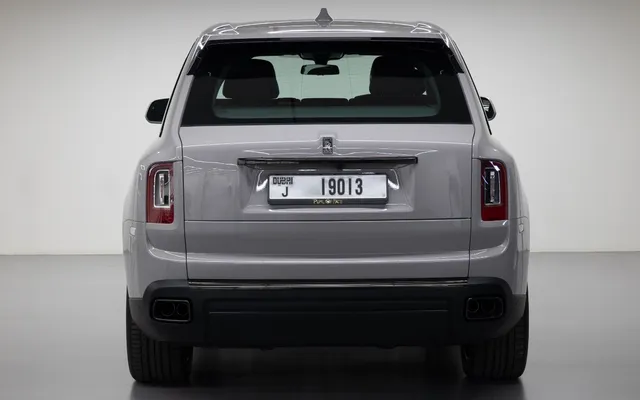 Rolls Royce  BB Cullinan - image 4