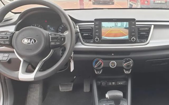 KIA RIO - image 4