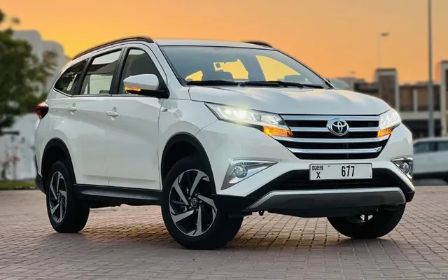 Toyota Rush - image 1