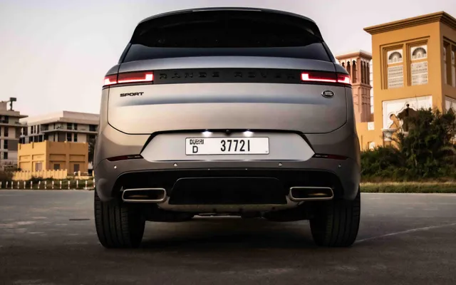 RANGE ROVER SPORT - image 4