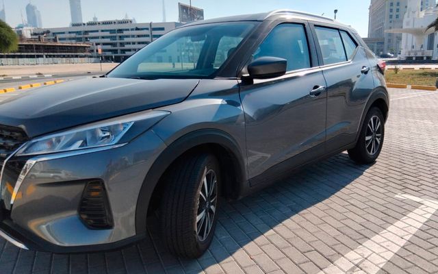 NISSAN KICKS - image 2