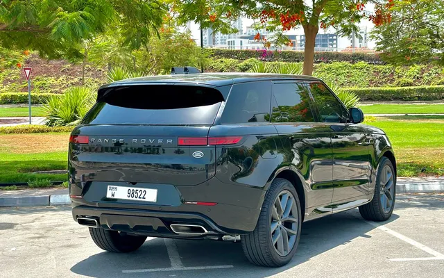 RANGE ROVER SPORT - image 4