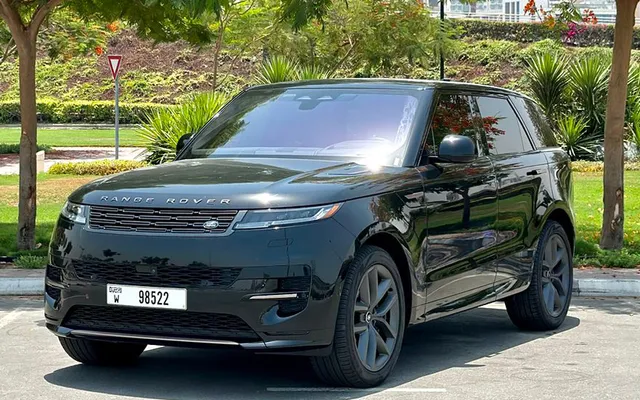 RANGE ROVER SPORT - image 1
