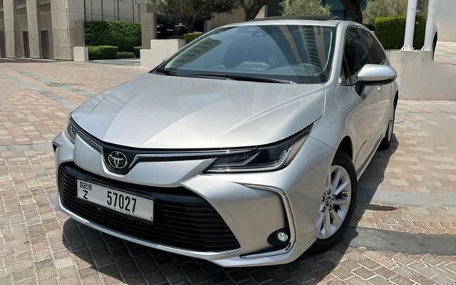 Toyota Corolla - image 1