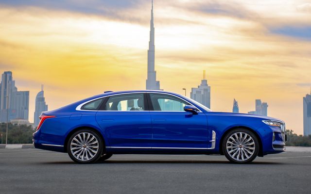 HONGQI H9 2.0T - image 2