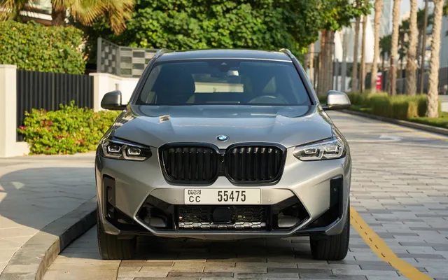 BMW X3 - image 3