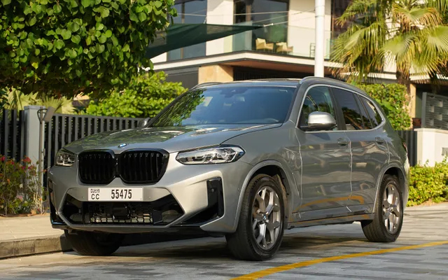 BMW X3 - image 1
