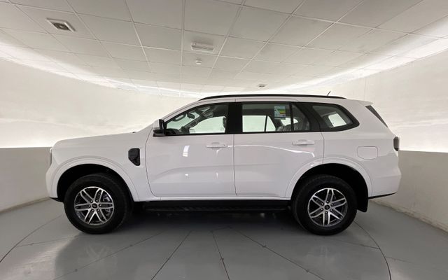 FORD EVEREST - image 2