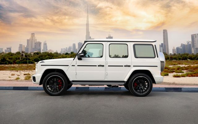 Mercedes-Benz G63 AMG White - image 2