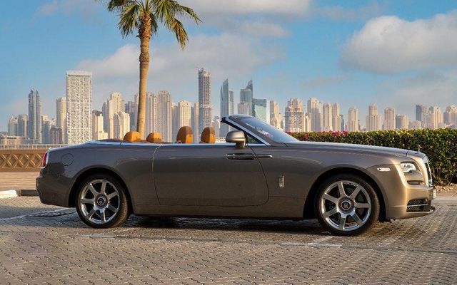 ROLLS ROYCE DAWN - image 2