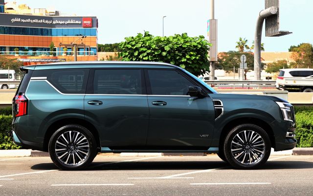 Nissan Patrol LE - image 4