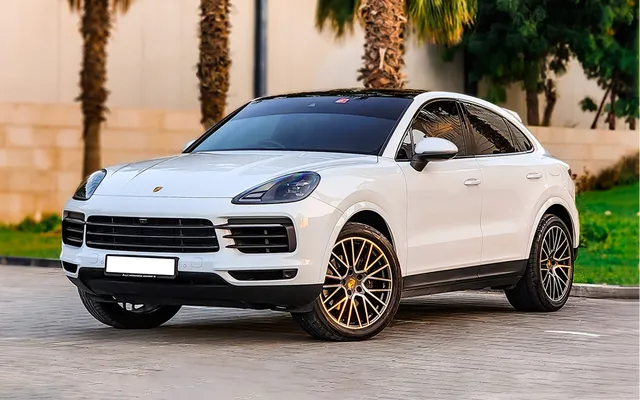 PORSCHE CAYENNE COUPE - image 1