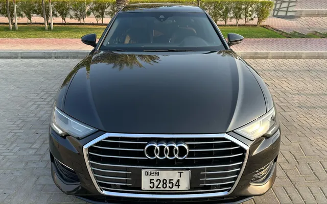Audi A6 - image 2