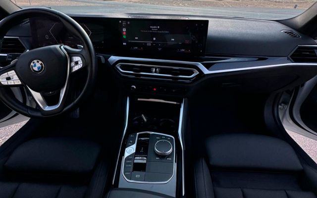 BMW 330I - image 4
