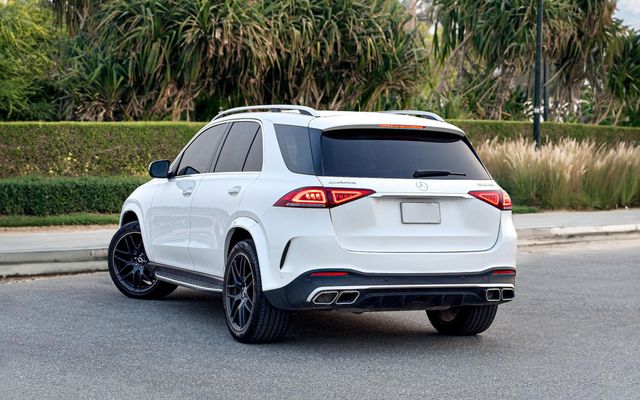Mercedes GLE 53 - image 2