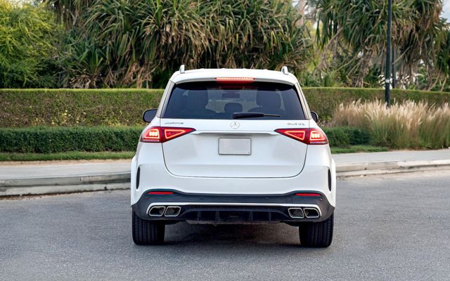 Mercedes GLE 53 - image 3