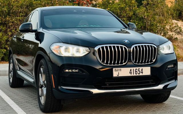 BMW X4 - image 2