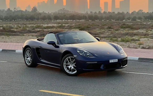 PORSCHE BOXSTER - image 2