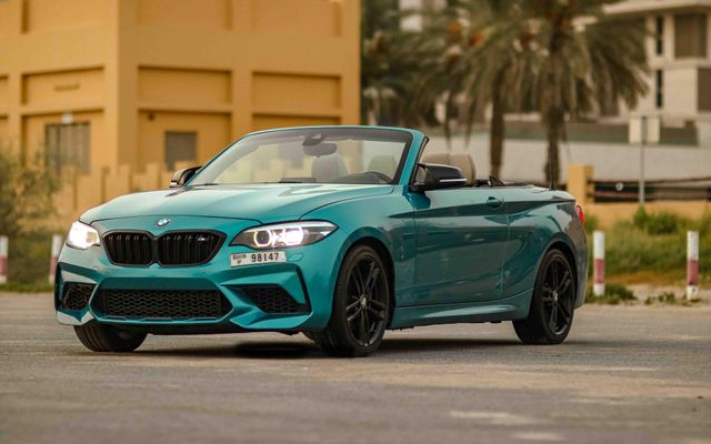 BMW 240 - image 1