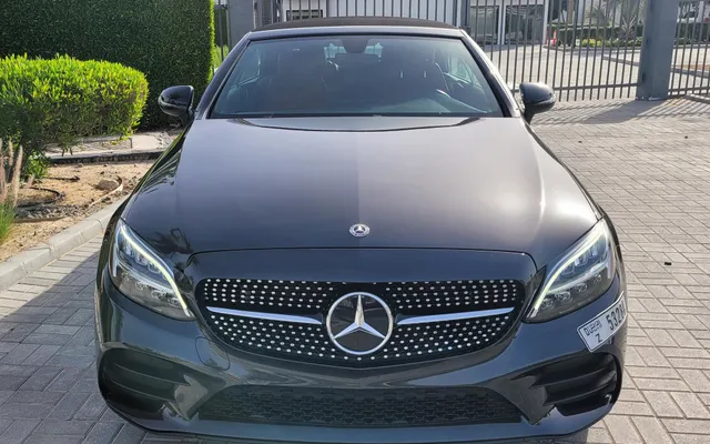 Mercedes C300 Convertible - image 3