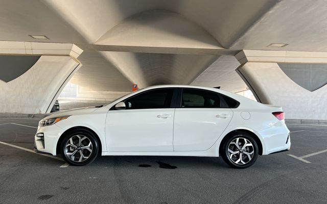 Kia Forte (Cerato) - image 2