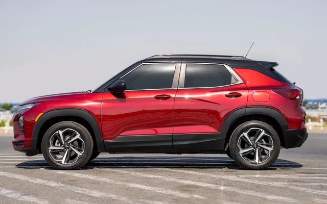 CHEVROLET TRAILBLAZER - image 2